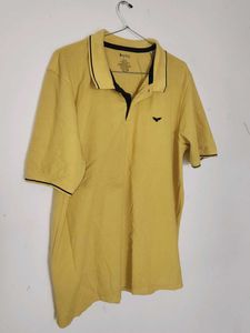 Men&#39;s Yellow Polo Shirt