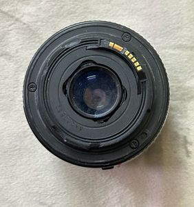 Canon EF 55-200mm f/4.5-5.6 II USM Camera lens