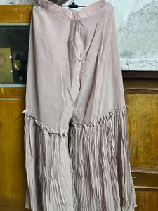 Peplum Top Set