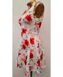 Size Extra Small 🎁Buy 2 Get 1 Free Floral Dress