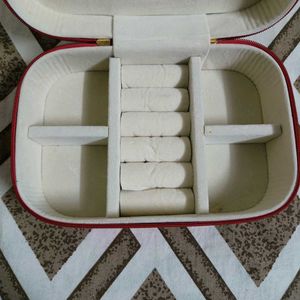 Velvet Jewellery Organiser