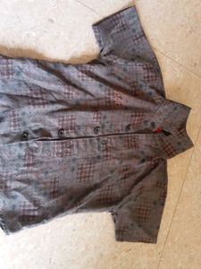 Patterned Short Sleeve Shirt