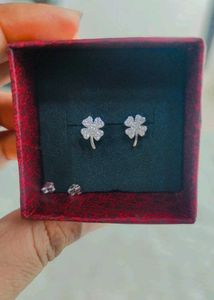925 Clover Stud Earrings With Hallmark