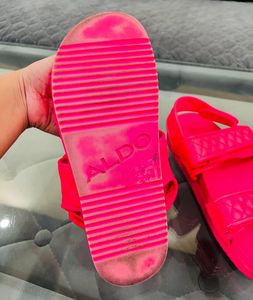 *Sale* Aldo Pink Quilted Sandals