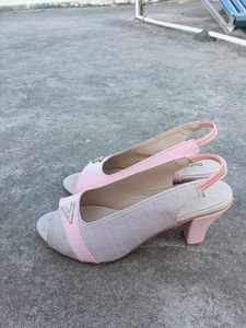 Butterflies Beautiful Heels