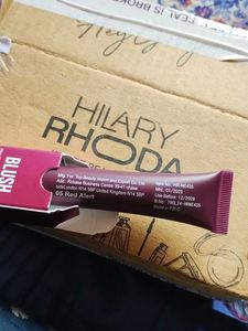 Hilary Rhoda Quick Cream Blush Red Alert 05