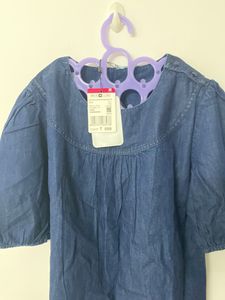 HEY Branded Navy Blue Sold Neck Regular Top