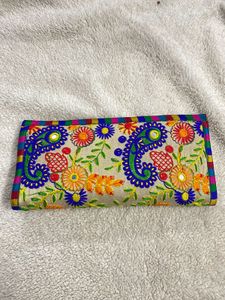 Beautiful Hand Made Design Clutch 💚