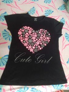 Cute Girl Floral Heart Tee