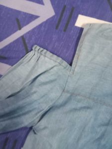 I&#39;m Selling A Shoulder Cut Top