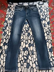 Stylish Blue Denim Jeans