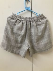 Grey Plaid Skort