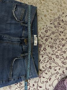 Pull&amp;Bear Ripped Jeans And Shein Top