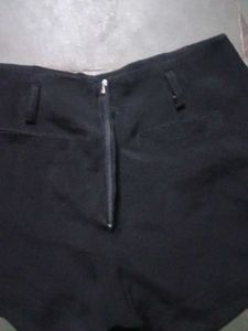 Black Women Shorts With Back Zip