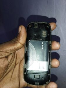 2 Keypad Phones Nokia And Samsung