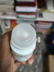 CARMESI Natural Deodorant Roll-On