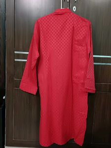 Men Solid Red Kurta