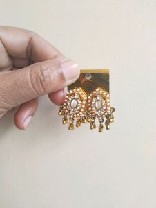 Good Looking Party Earrings