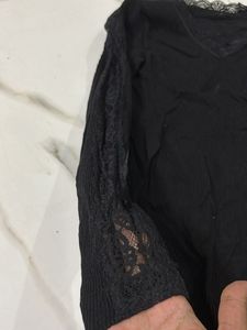 Super Fit Black Top