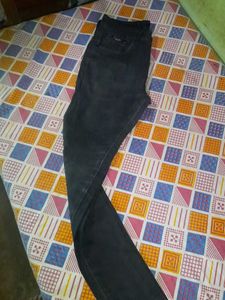 Black Jeans