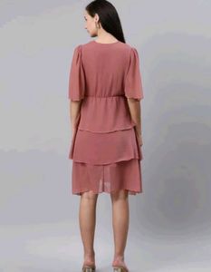 Beautiful pink flared dress 💗