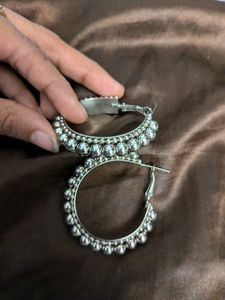 Combo Of White Pearl &amp; Grey Metal Earring