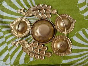 Negotiable Diwali Diyas Set