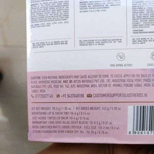 JUST HERBS MAKEUP ESSENTIALS GLAM BOX