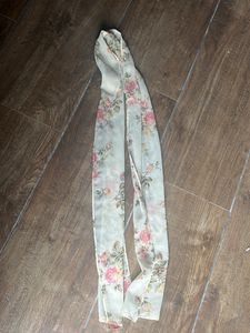 Set Scarves/Stoles/Mufflers - Free Cap
