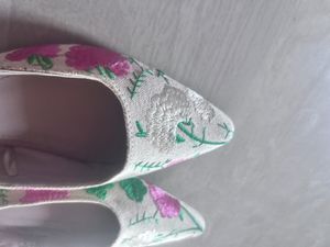 Very Good Footwear Rarely Used