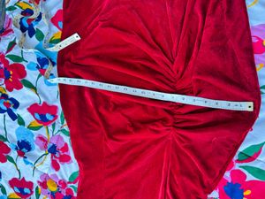Elegant Bodycon Maroon Dress With Side Slit
