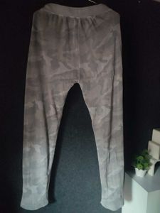 Old Navy Camo Jogger Pants