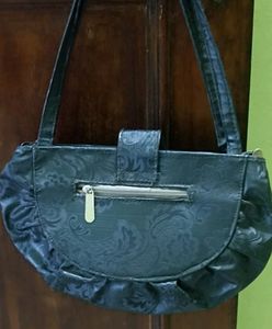 Handbag 👜👜