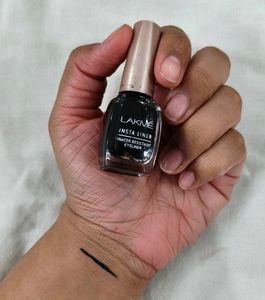 3 lipliner, 2 eyeliner, brow shadow, lash curler