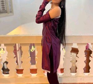 Elegant Vine Colour Kurta Set