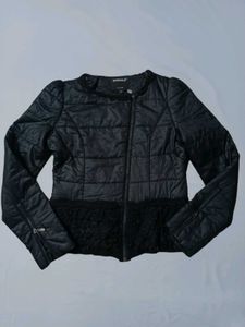 Chic Black Quilted Jacket