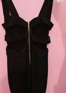 (WEI👑MEI)Black Short Stylish Mini Dress 🖤💟