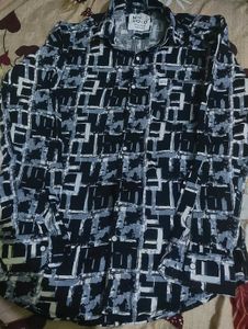 Patterned Men's Shirt