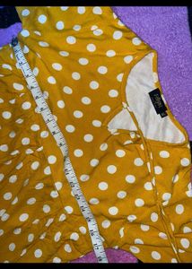 Yellow Polka Dots Top 💛