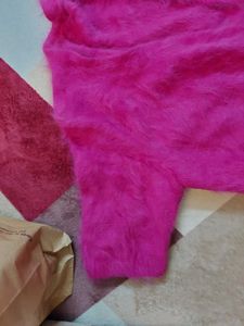 Magenta Color Short Fur Sweater