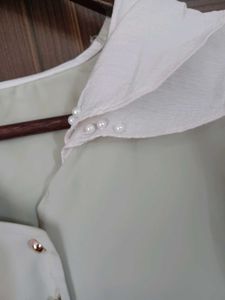 Cute Puff Sleeve Top
