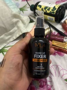 Mila Beauty Makeup Fixer
