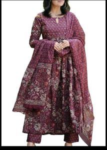 New Alvami Band Elegant Floral Kurta Set