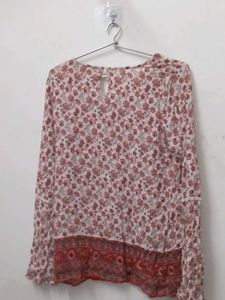Floral Print Bell Sleeve Top