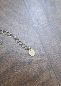 Giva Pendant