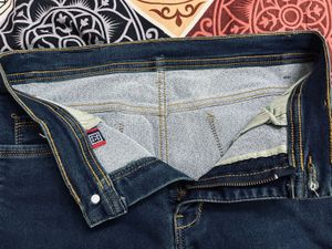 Bootcut Jeans