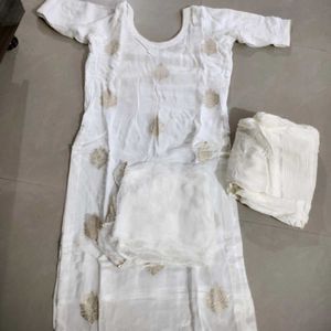 🥰White Silk Suit💥