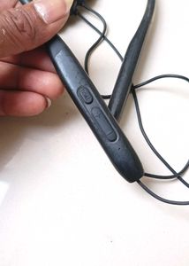 Boat Bluetooth Neckband