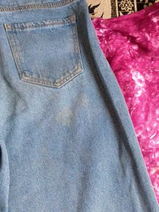 Wide Leg Light Wash Jeans