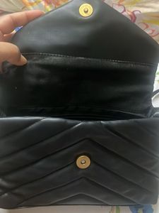 Quilted Black Crossbody Bag